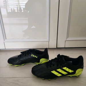(상태깨끗)아디다스 주니어 코파축구화 220-225
