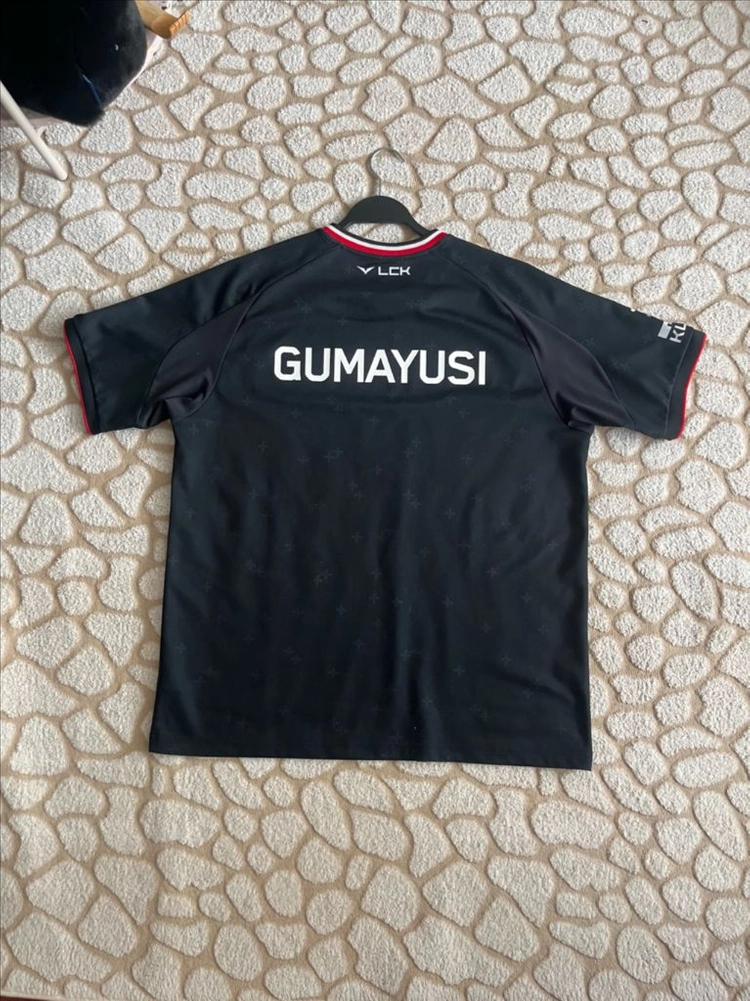 T1 2025 lck 유니폼 2XL 이미지