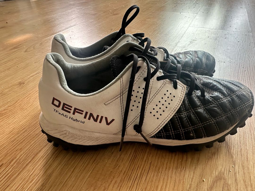 데피니브 TF/AG Hybrid 풋살화 260mm 이미지