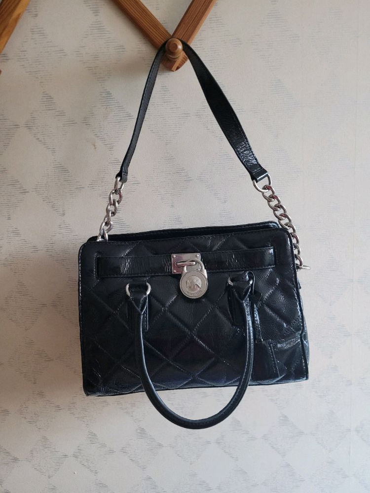 마이클코어스퀼팅 체인백--1