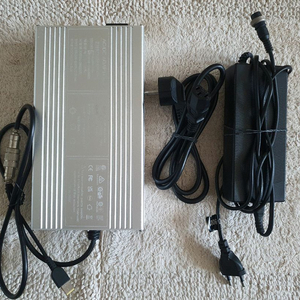 84V 리튬 충전기 20S Output 84V 5A (킹송급속충전기 S16pro , 16X, 18XL, S18