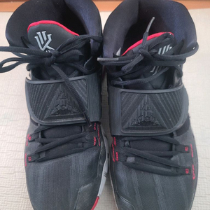 나이키 카이리 6 농구화 270 미리 미드 운동화