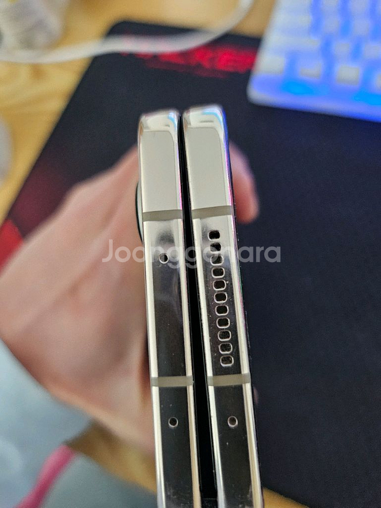 갤럭시 Z 폴드4 베이지 256GB 부품 대전--5