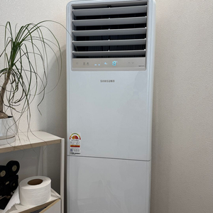 삼성 스탠드 냉난방기 23평형 실외기포함 (거의새거) 이미지