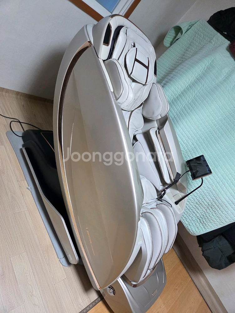 휴테크 GTS9 안마의자 바디프랜드 에이르 안마베드 팝니다--1