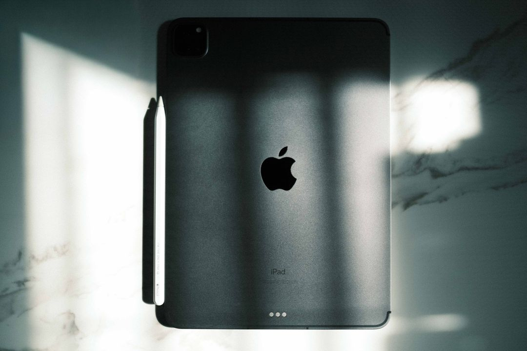 아이패드프로 11 M1 3세대 256GB 셀룰러/매직키보드/ 애플펜슬--0