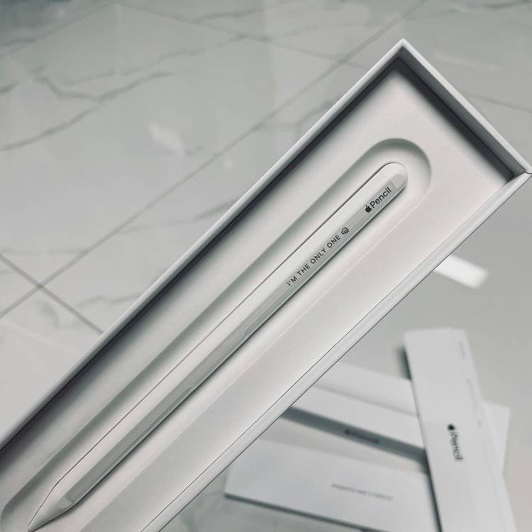 아이패드프로 11 M1 3세대 256GB 셀룰러/매직키보드/ 애플펜슬--6