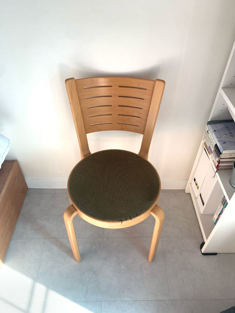 매그너스 올레센 체어 이미지