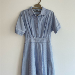 쥬크 블루 스트라이프 셔츠 원피스