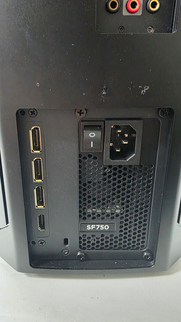 커세어 올인원 PC(Corsair ONE i300) 팝니다.--5