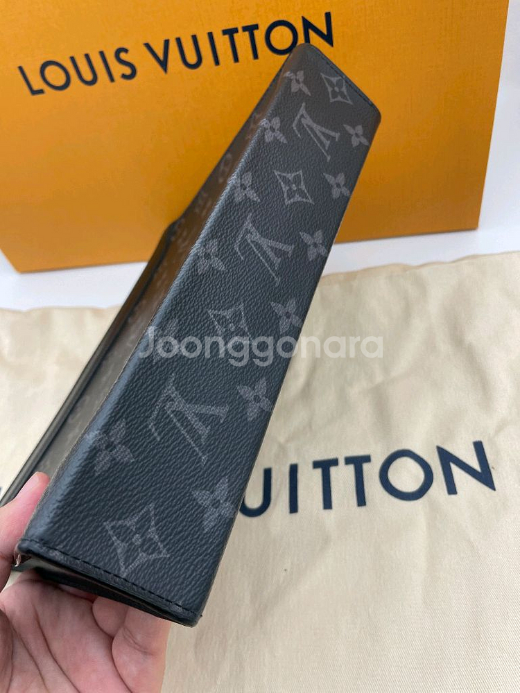 [ 정품 / 풀구성 ] 루이비통 이클립스 포쉐트 보야주 클러치백 블랙--8