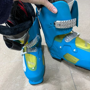 살로몬 focus 스키 부츠 265mm 팝니다