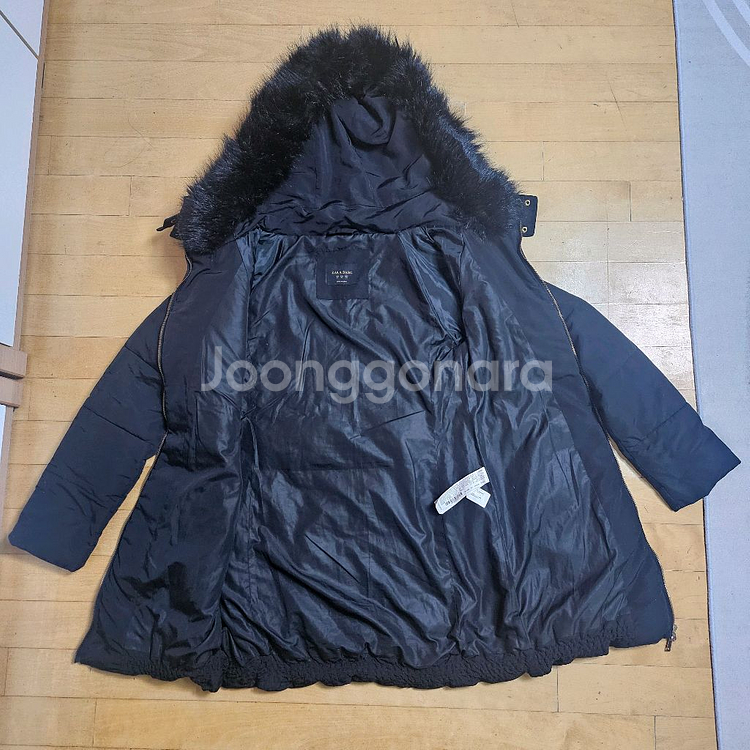 자라 여성 패딩 66 판매합니다--1