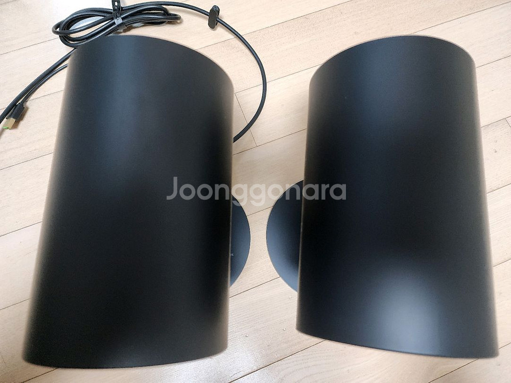 레이저 놈모 크로마 2.0 게이밍스피커--2