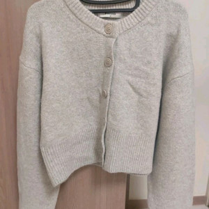 에잇세컨즈 여성 여자 니트 가디건 택 그대로 새제품 이미지