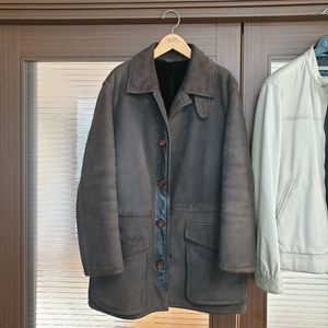 아르마니 양가죽 시어링 양털 무스탕 자켓 48사이즈 400만원대 매장정품