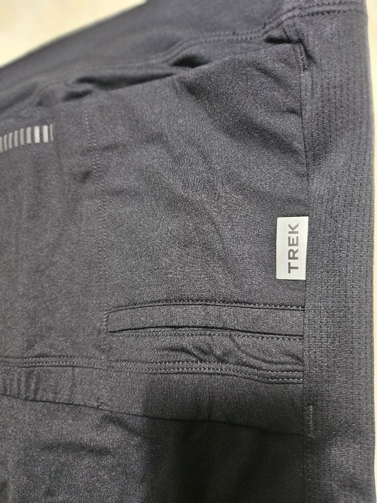 여성용 TREK 자전거 반팔저지 s사이즈 이미지