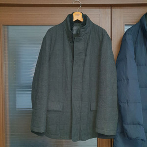 엠포리오 아르마니 울혼방 퀄팅 헌팅자켓 48사이즈 국내 100