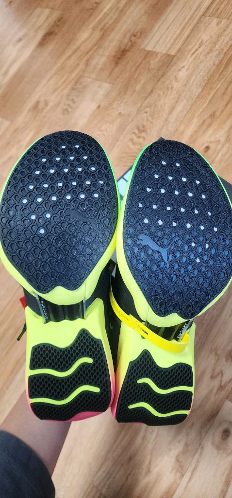 푸마 패스트 알 나이트로 엘리트 290사이즈 팝니다 이미지