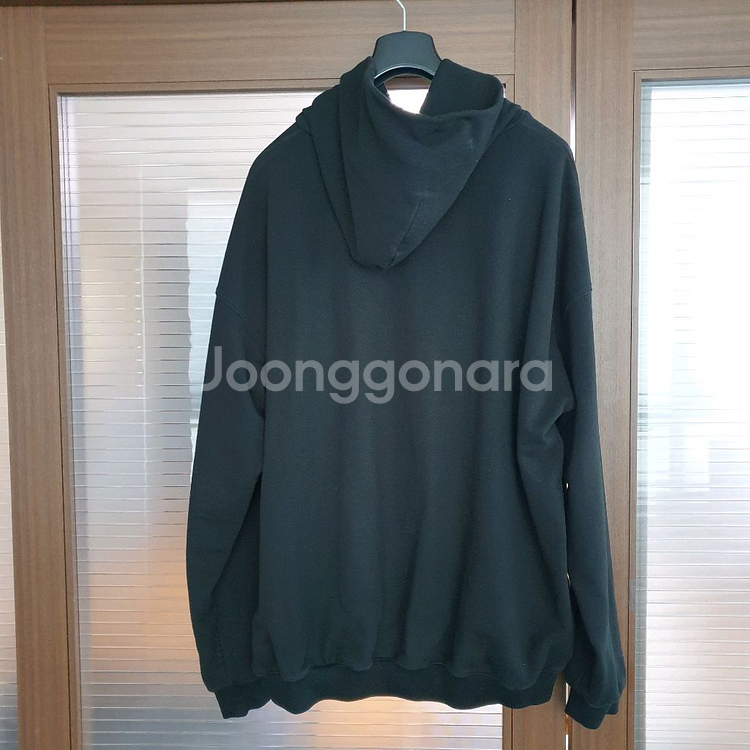 발렌시아가 마스터카드 블랙 후드티셔츠 105사이즈--6