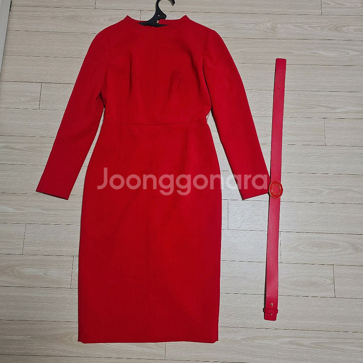 모조에스핀 벨트셋트 원피스 55사이즈-택포 9만원--1