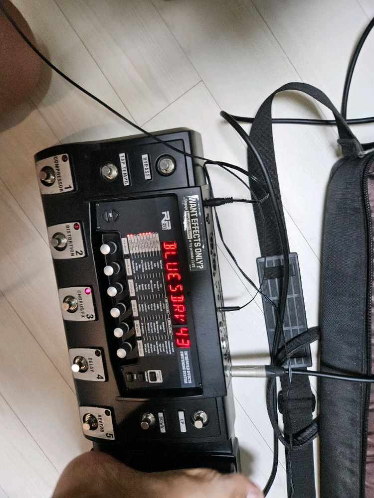 디지텍 RP500 멀티 이펙터 이미지