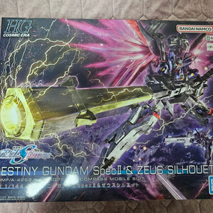 반다이 HG 데스티니 건담 Spec II & 제우스 실루엣 판매 합니다.