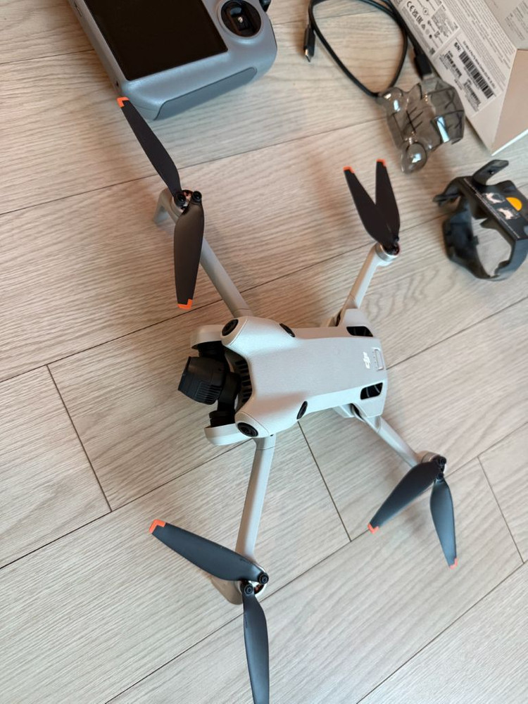 DJI Mini 4 Pro 미니4 프로 플라이 모어 콤보 (DJI RC 2)--1