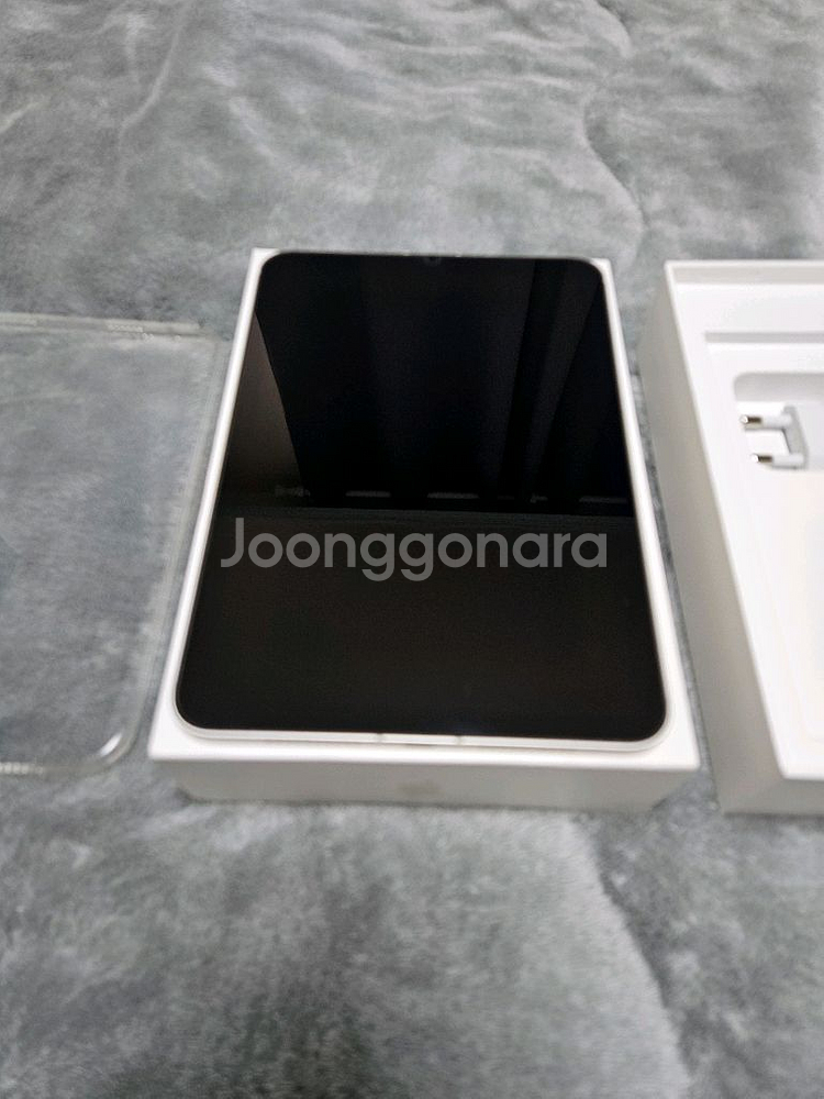 아이패드 미니6 셀룰러 박풀 + 케이스 2개--2