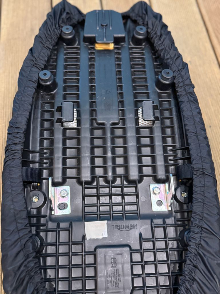 트라이엄프 T120, T100,스피드트윈,스크램블러 호환 이미지