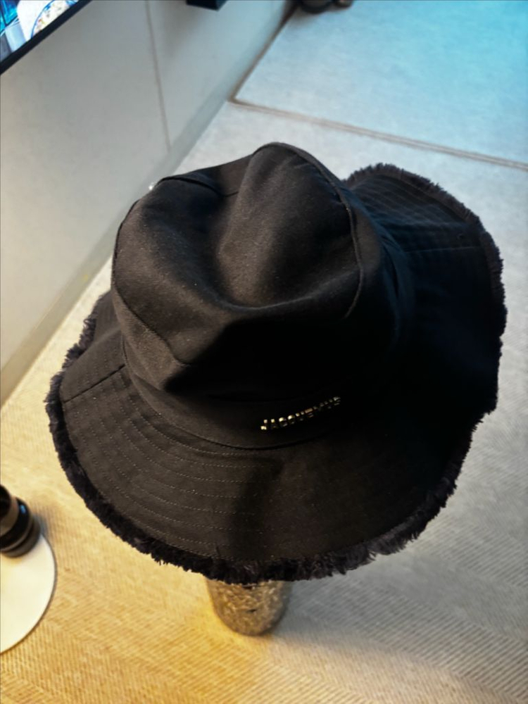 자크뮈스 르버킷햇 모자 팔아요 미착용 새상품입니다--1