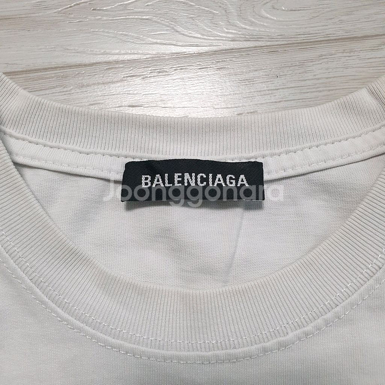 발렌시아가 프린팅 반팔 라운드넥 티셔츠 100 103--6