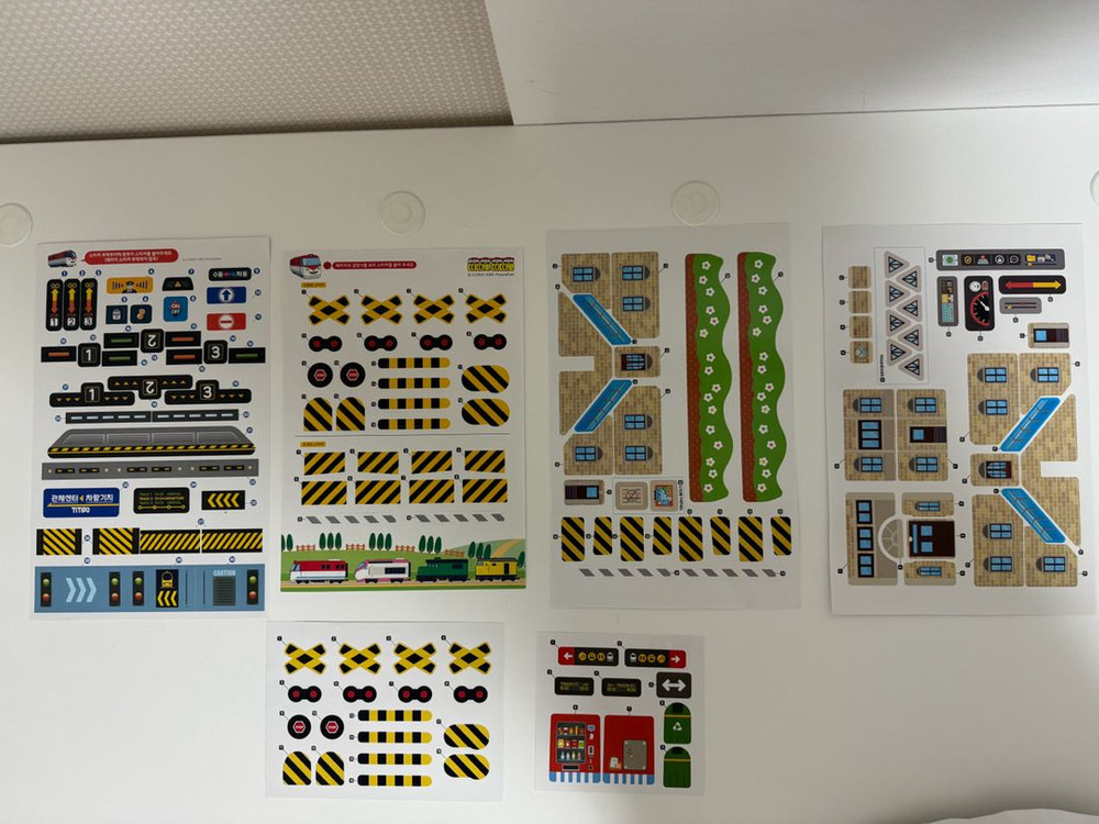 띠띠포 기차놀이 풀세트 전동 기차 총 9개 + 스티커 이미지