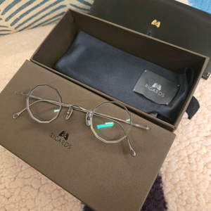 리가즈 안경 신동급