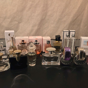 향수 미니어쳐 팝니다 이미지