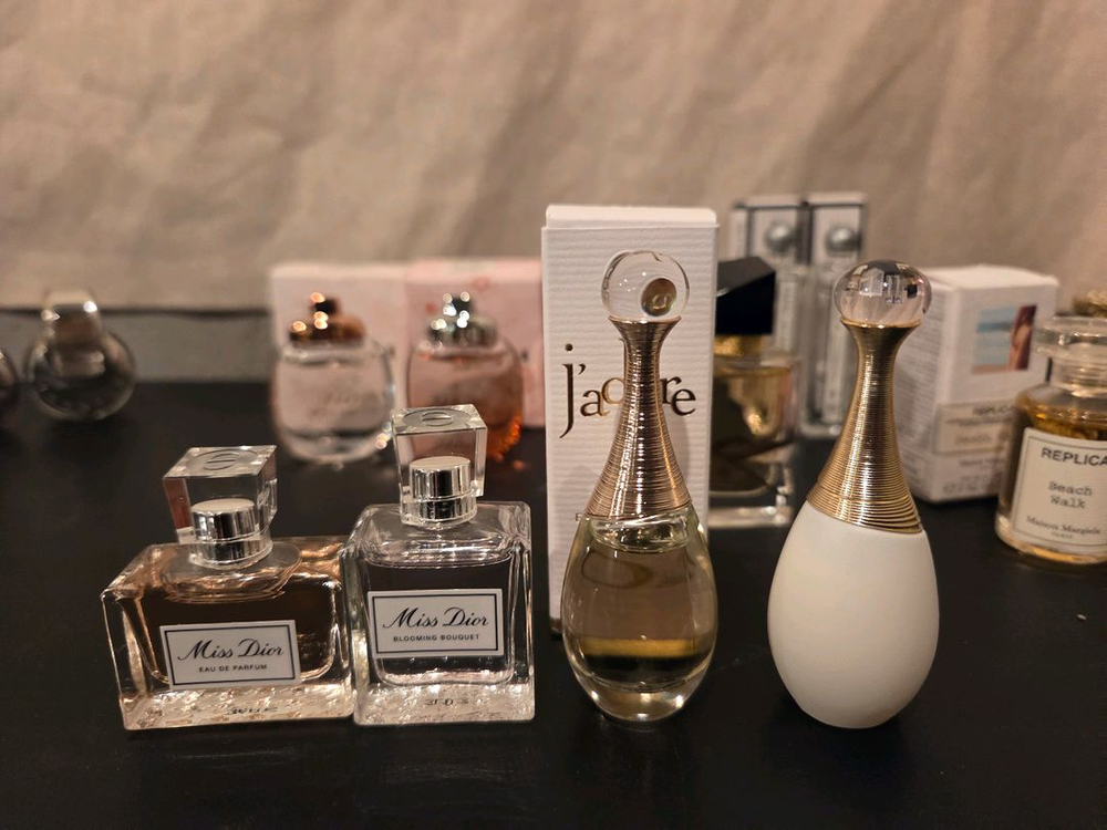 향수 미니어쳐 팝니다 이미지