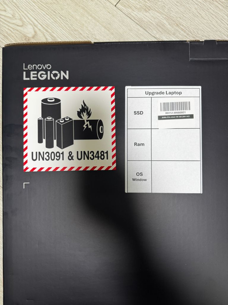 레노버 리전 프로 7 16IAX9 i9 RTX5080 이미지