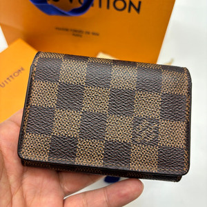루이비통 다미에 캔버스 카드, 명함 지갑 팝니다 (A급 이상)