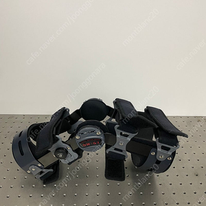 무릎 각도 조절 보조기(십자인대 수술) 좌측