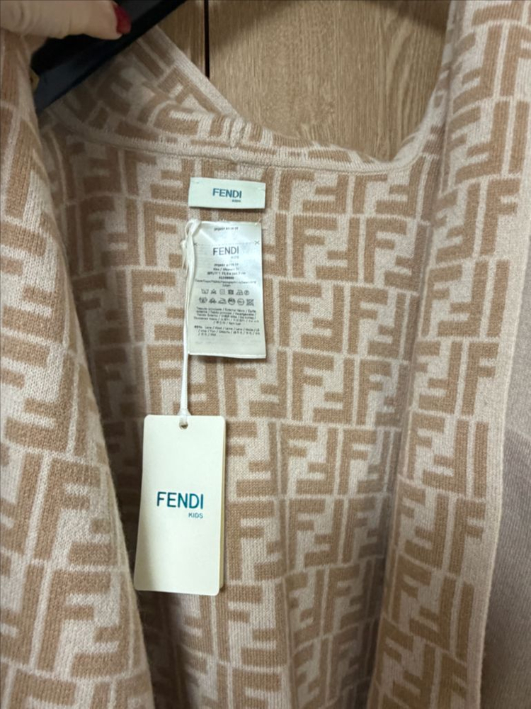 펜디키즈판쵸4사이즈 이미지