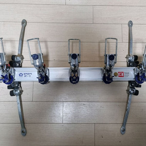 [낚시용품]우경 5단 받침틀 원투낚시 대낚시 로봇다리 장어 잉어 붕어