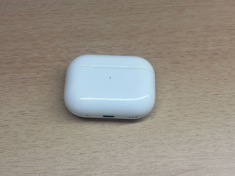 애플 에어팟 프로 2세대 8핀--4