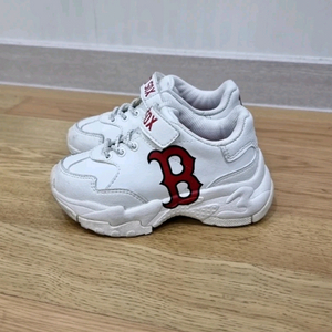 [MLB 키즈]빅볼청키 디즈니 운동화170 팝니다.(160추천)
