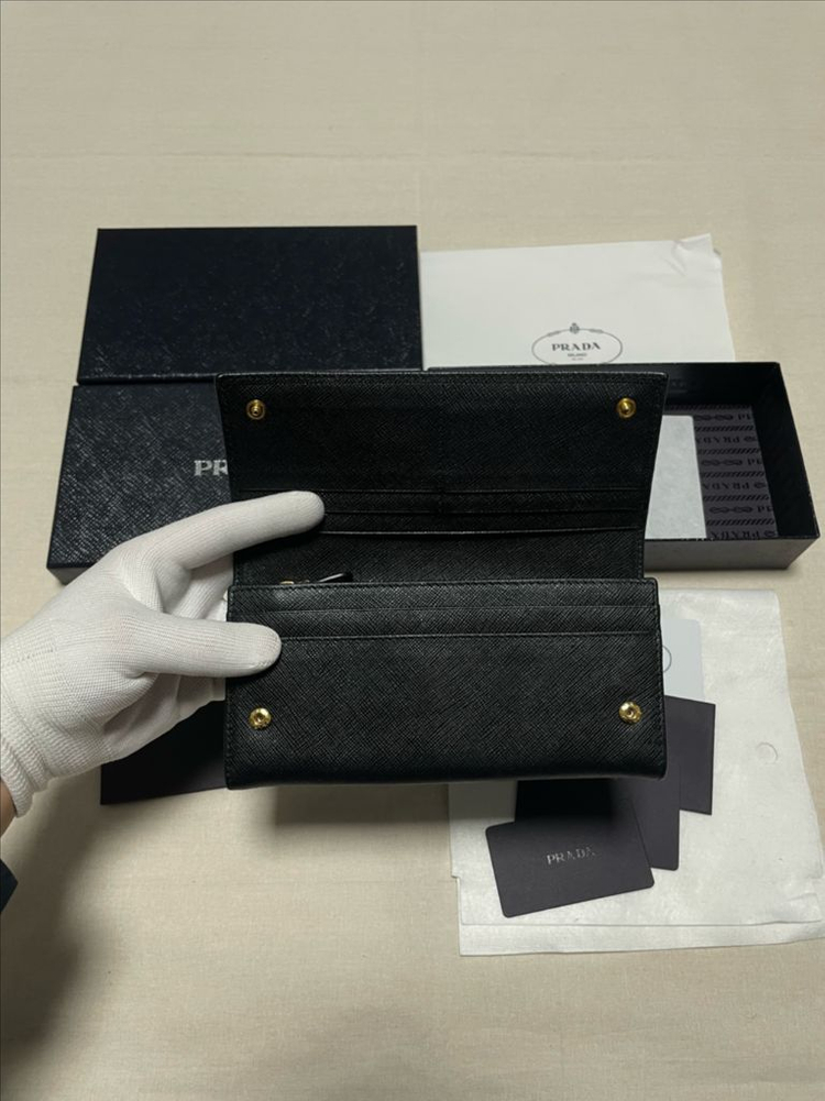 [풀구성] 프라다 사피아노 삼각로고 금장 장지갑 [os]--5