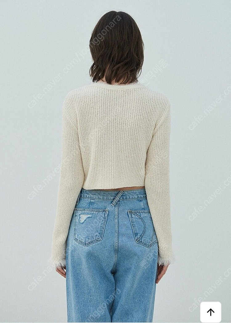 (새상품) 다이애그널 퍼 트리밍 가디건 아이보리 (한선화 착용)--1