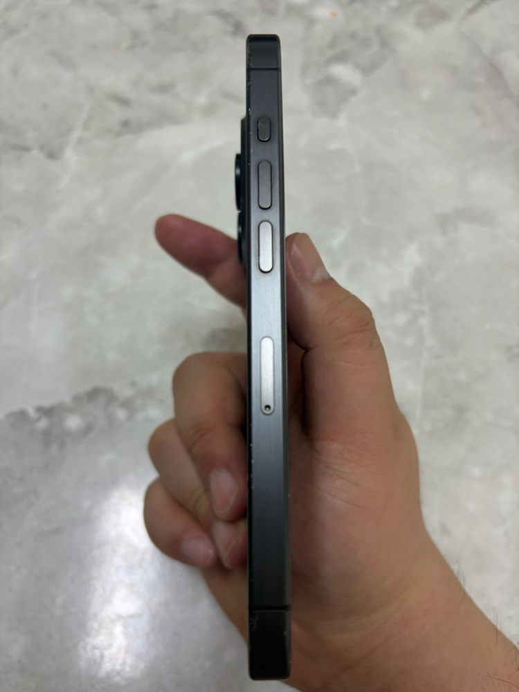 아이폰 15 프로 256GB 블랙--1