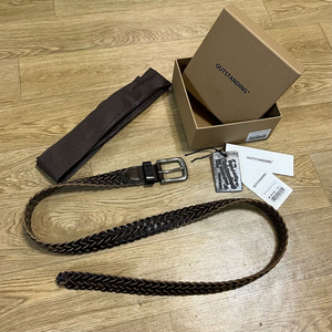 아웃스탠딩 브라운 소가죽 벨트 OSTD BRAIDED BELT