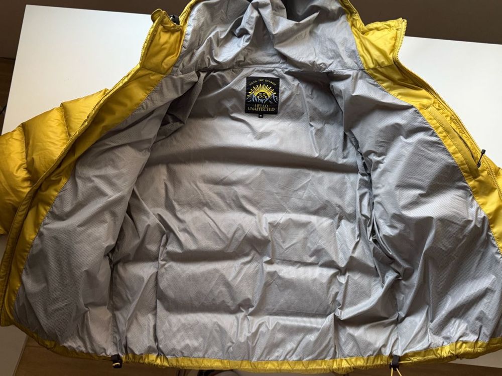 UNAFFECTED x Hello Sunrise 언어펙티드 x 헬로 선라이즈 패딩점퍼 Hooded Down Jump--7
