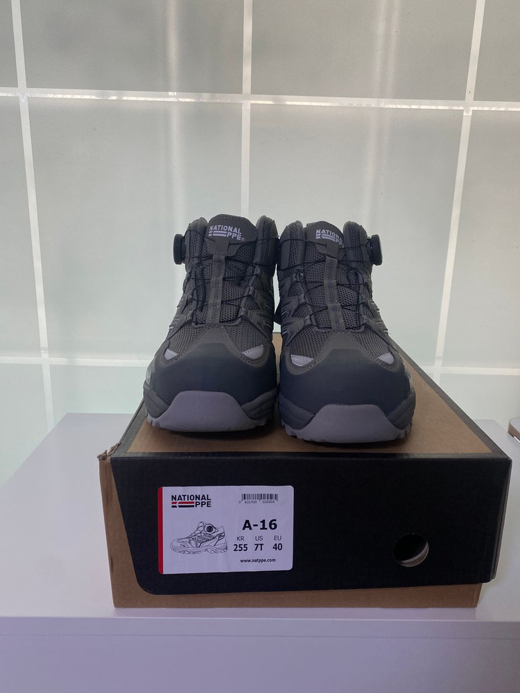 안전화 내셔널피피이 와이덴 안전화 A-16 255mm 팝니다. 이미지