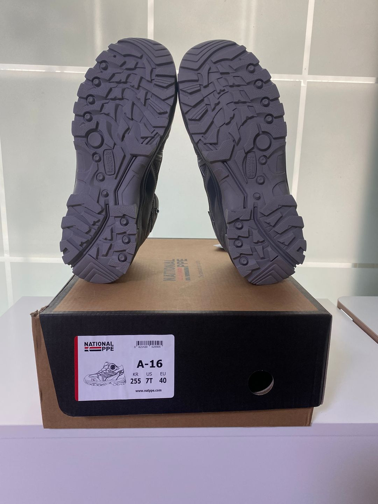 안전화 내셔널피피이 와이덴 안전화 A-16 255mm 팝니다. 이미지